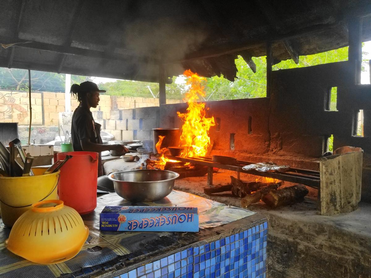 Villa Zimbali Culinary Retreats Negril Exterior foto